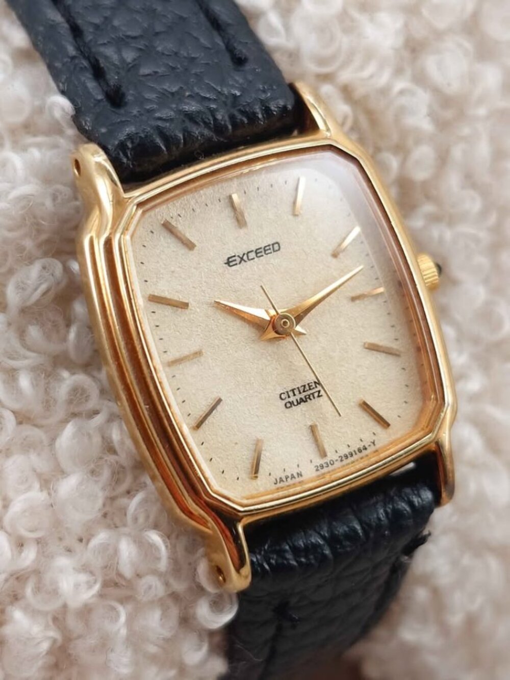 Citizen Women's Watch Exceed 2930 Gold 19mm Tank JDM New Battery